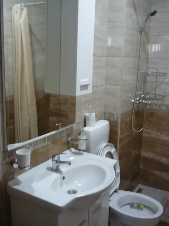 Sun City Apartments Требинє Екстер'єр фото