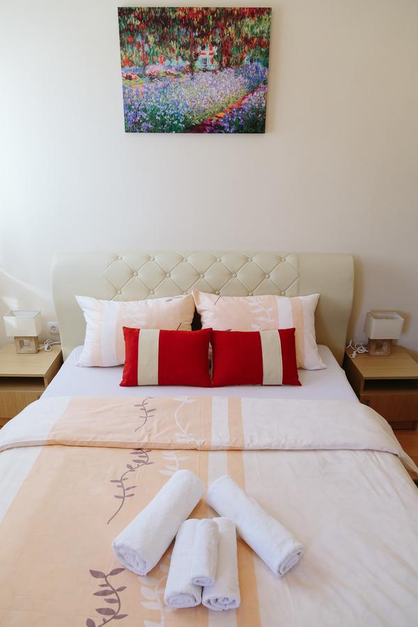 Sun City Apartments Требинє Екстер'єр фото