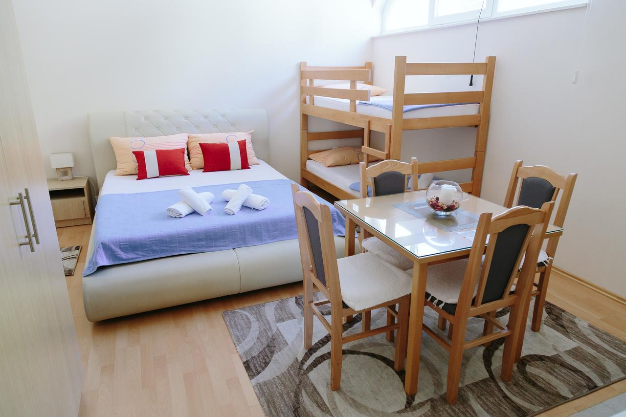 Sun City Apartments Требинє Екстер'єр фото